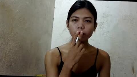 Snapshot of petite_jzee chatting on June 2026 07:35:01 PM jzee online show from June 2026 07:35:01 PM