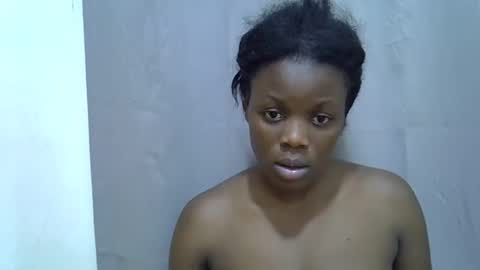 petite_melan online show from October 2025 10:29:02 PM