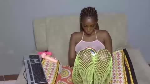 Tanya online show from December 2024 09:00:01 PM