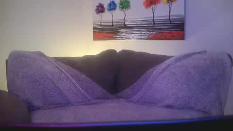 petite treat  online show from December 2024 09:37:02 AM