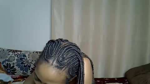 Caramel online show from November 2025 03:09:01 AM