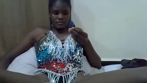 petiteslim2 online show from April 2026 04:19:02 PM