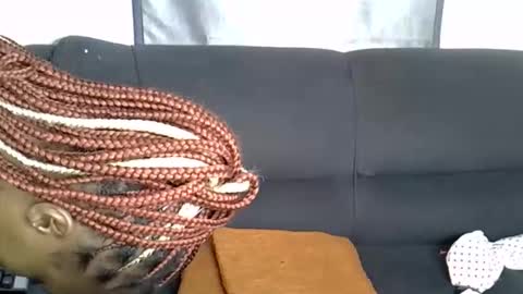 petitpearl online show from February 2026 08:05:01 PM