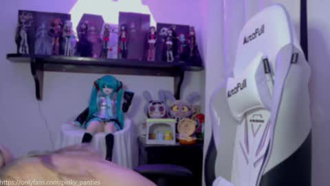 i.. .U can call me Nick ....    Help me to reach 200 thumbs up online show from March 2026 12:38:02 AM