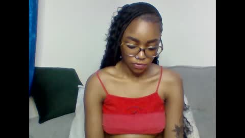 Arielle online show from October 2025 12:31:01 AM