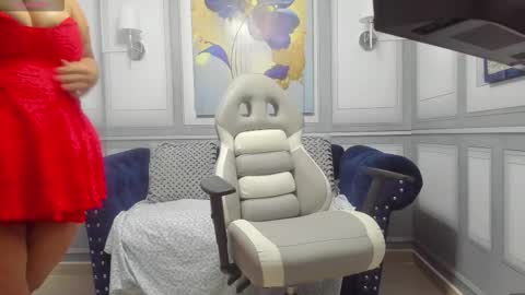 Snapshot of pevert_curvy chatting on November 2025 10:37:01 AM online show from November 2025 10:37:01 AM