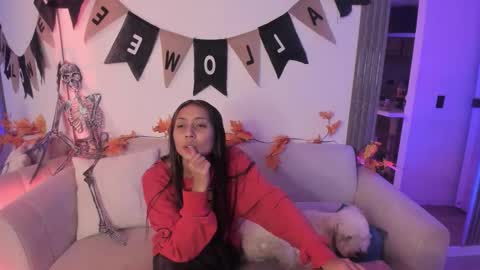 Peyton   online show from October 2025 03:16:02 AM