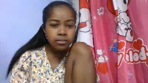 phania185885 online show from May 2026 06:33:01 AM