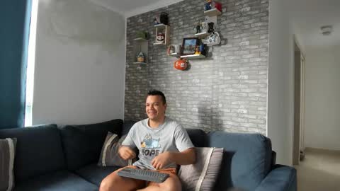 Philipe online show from February 2026 08:35:01 PM