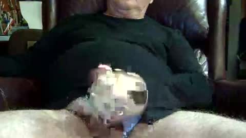 phill268 online show from November 2025 03:28:01 AM