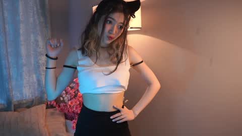 Hitomi oo online show from December 2024 09:17:01 AM