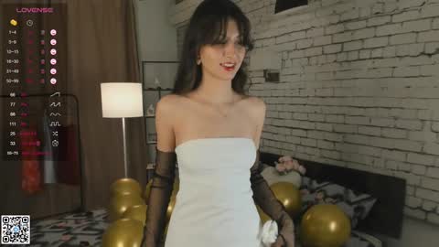 Emilia online show from March 2025 06:26:02 PM