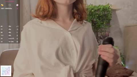 Emilia online show from September 2025 06:37:02 AM