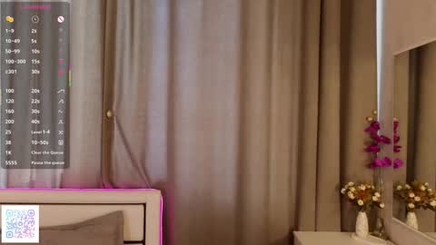 Emilia online show from September 2025 04:28:01 AM
