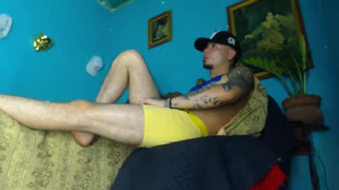 phlilloyhighclouds online show from January 2025 07:51:01 PM