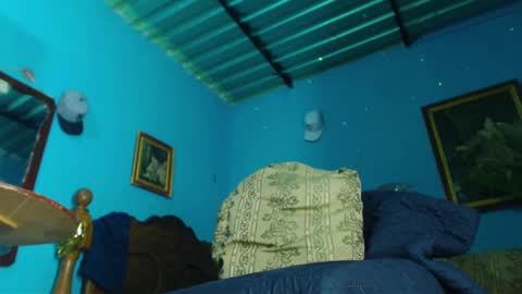 phlilloyhighclouds online show from February 2025 03:26:01 AM