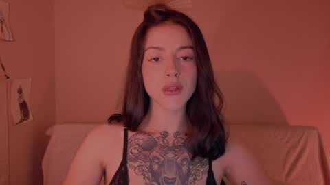 phoenixx_x online show from May 2026 04:53:02 AM