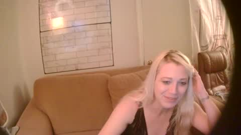 Snapshot of phulaen chatting on December 2024 11:57:02 AM Phulaen online show from December 2024 11:57:02 AM