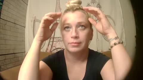 Snapshot of phulaen chatting on December 2024 02:43:01 AM Phulaen online show from December 2024 02:43:01 AM