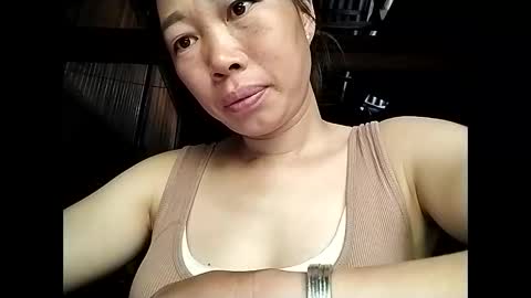 Snapshot of phuong_vietnam chatting on March 2026 05:57:01 AM phuong_vietnam online show from March 2026 05:57:01 AM