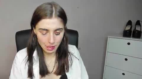 P I A online show from October 2025 01:56:02 PM