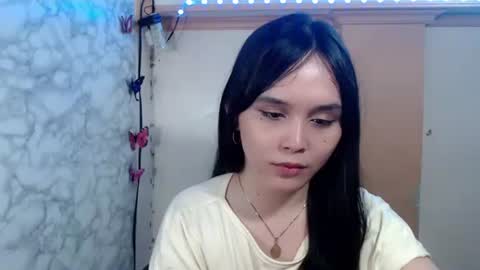 Snapshot of pia_intownx chatting on April 2026 01:42:02 AM Ms Pia online show from April 2026 01:42:02 AM