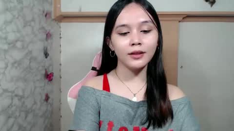 Snapshot of pia_intownx chatting on May 2026 09:54:02 PM Ms Pia online show from May 2026 09:54:02 PM