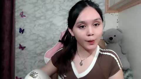 Snapshot of pia_intownx chatting on May 2026 06:10:02 AM Ms Pia online show from May 2026 06:10:02 AM