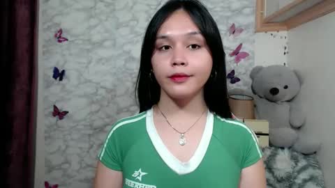 Snapshot of pia_intownx chatting on June 2026 10:07:01 AM Ms Pia online show from June 2026 10:07:01 AM