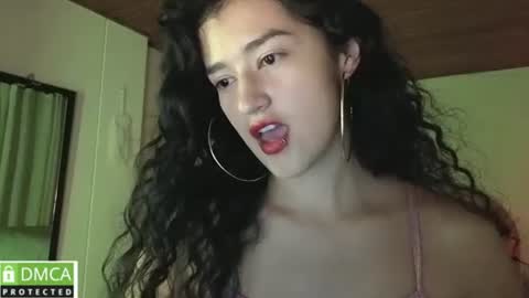 Snapshot of piama_burnss chatting on June 2026 11:49:01 PM piama_burnss online show from June 2026 11:49:01 PM