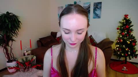 Emelie online show from December 2024 11:15:02 AM