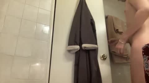 Snapshot of pierced2prince chatting on January 2025 12:00:01 AM kink smoke bdsm online show from January 2025 12:00:01 AM