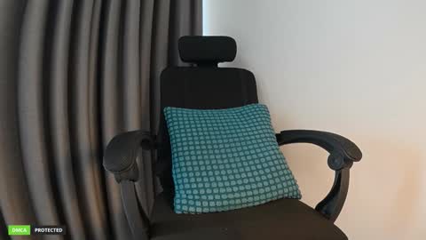 Snapshot of pierre_lucaxxx chatting on February 2026 06:46:01 AM Luca Follow Me twitter - PierreLucaXXX fansly online show from February 2026 06:46:01 AM