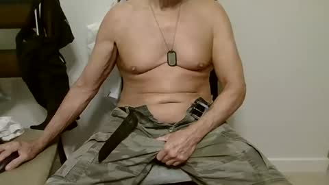 pigdaddy99 online show from November 2025 12:17:01 PM