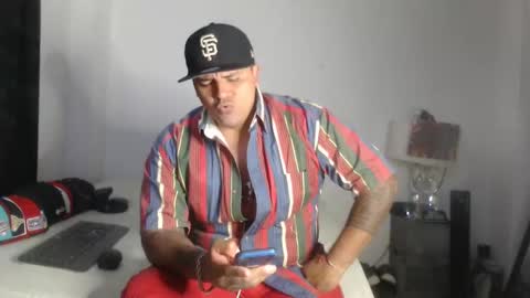 pikoro_gomez online show from March 2025 01:06:01 AM