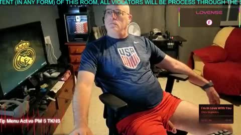 Snapshot of pilot_dave_69 chatting on September 2025 03:53:01 AM Dave online show from September 2025 03:53:01 AM