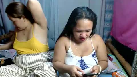 pinay_adeline online show from April 2026 12:01:01 PM