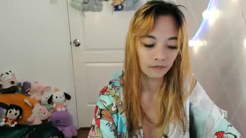 pinay beauty14 online show from January 2025 01:16:02 AM