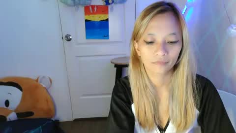 pinay beauty14 online show from February 2025 02:40:02 AM