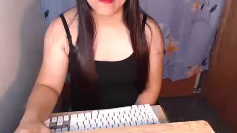 Snapshot of pinay_carlax chatting on October 2025 10:16:02 AM pinay_carlax online show from October 2025 10:16:02 AM