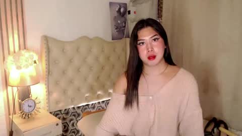 Ivy Morningstar online show from January 2025 12:45:01 AM