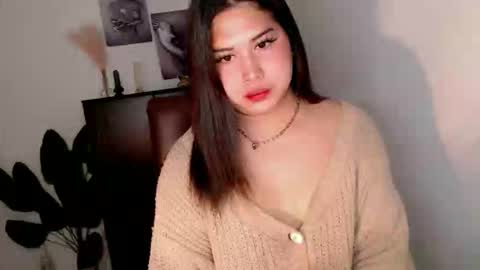 Snapshot of pinay_ivy chatting on April 2026 01:41:02 AM Ivy Morningstar online show from April 2026 01:41:02 AM