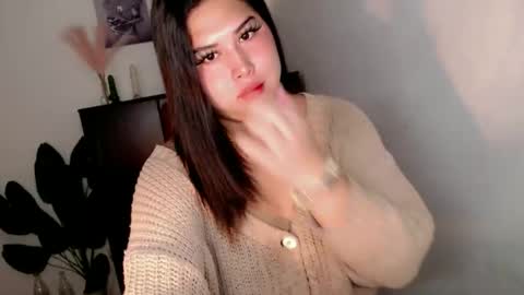 Snapshot of pinay_ivy chatting on April 2026 12:52:02 AM Ivy Morningstar online show from April 2026 12:52:02 AM