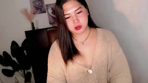 Snapshot of pinay_ivy chatting on May 2026 01:01:01 AM Ivy Morningstar online show from May 2026 01:01:01 AM