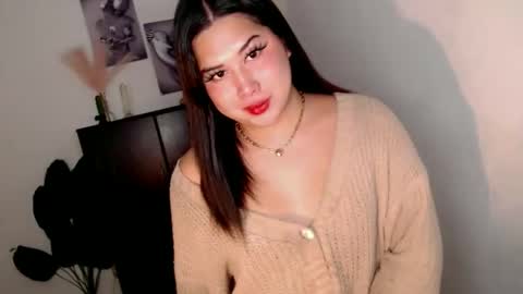 Snapshot of pinay_ivy chatting on May 2026 01:36:01 AM Ivy Morningstar online show from May 2026 01:36:01 AM