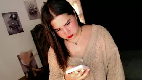 Snapshot of pinay_ivy chatting on June 2026 01:08:01 AM Ivy Morningstar online show from June 2026 01:08:01 AM