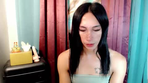 Snapshot of pinay_lucy chatting on November 2025 12:15:02 PM lucyLove online show from November 2025 12:15:02 PM