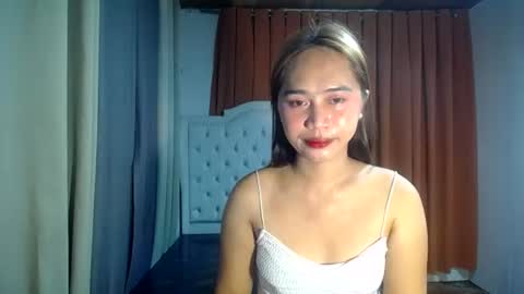 Snapshot of pinay_yahsy chatting on June 2026 02:42:01 PM pinay_yahsy online show from June 2026 02:42:01 PM