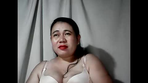 pinaymama12345 online show from April 2026 02:26:01 PM