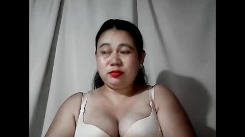 pinaymama12345 online show from April 2026 10:14:02 PM